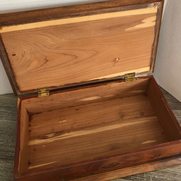 Handmade Wooden Keepsake Box - Picture 5 of 11